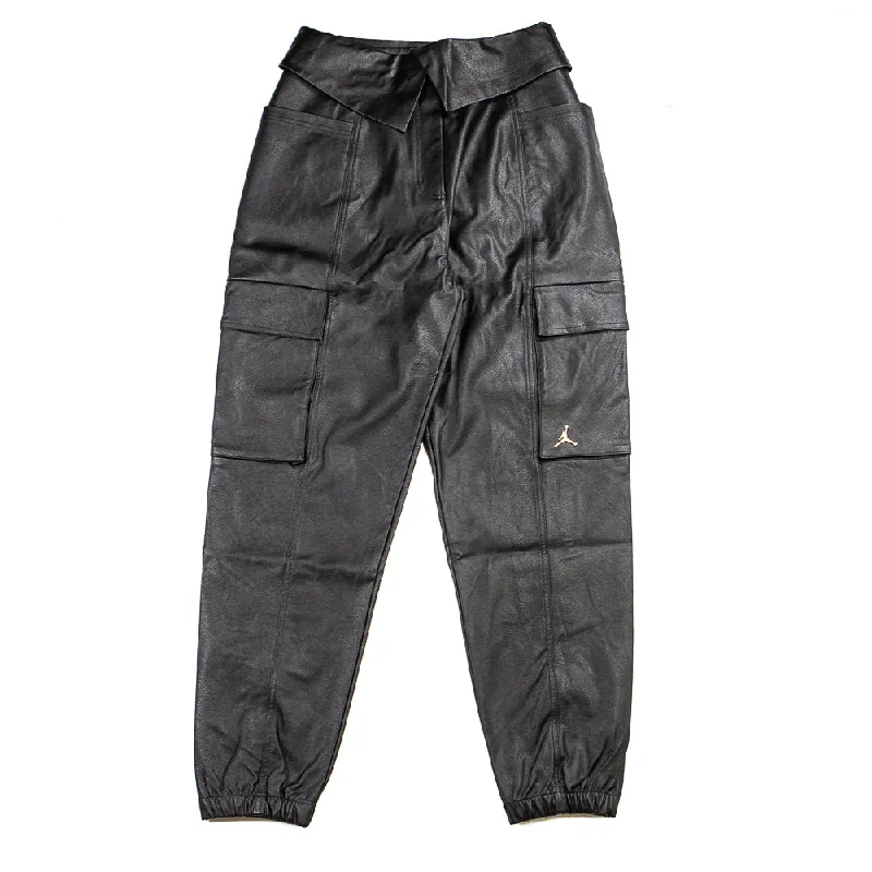 Court To Runway Pant (Black) Cozy Lounge Pants