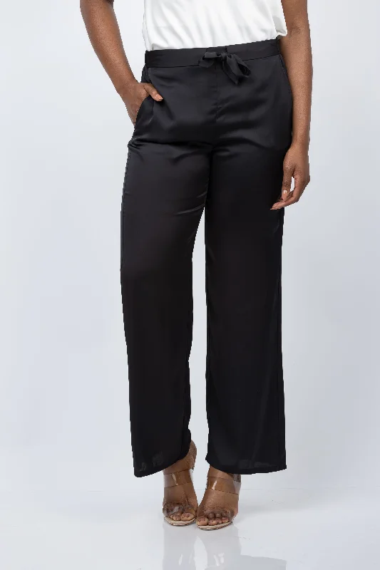 Nic + Zoe Wide Leg Pant in Black Onyx Trendy Wide-Legged Trousers